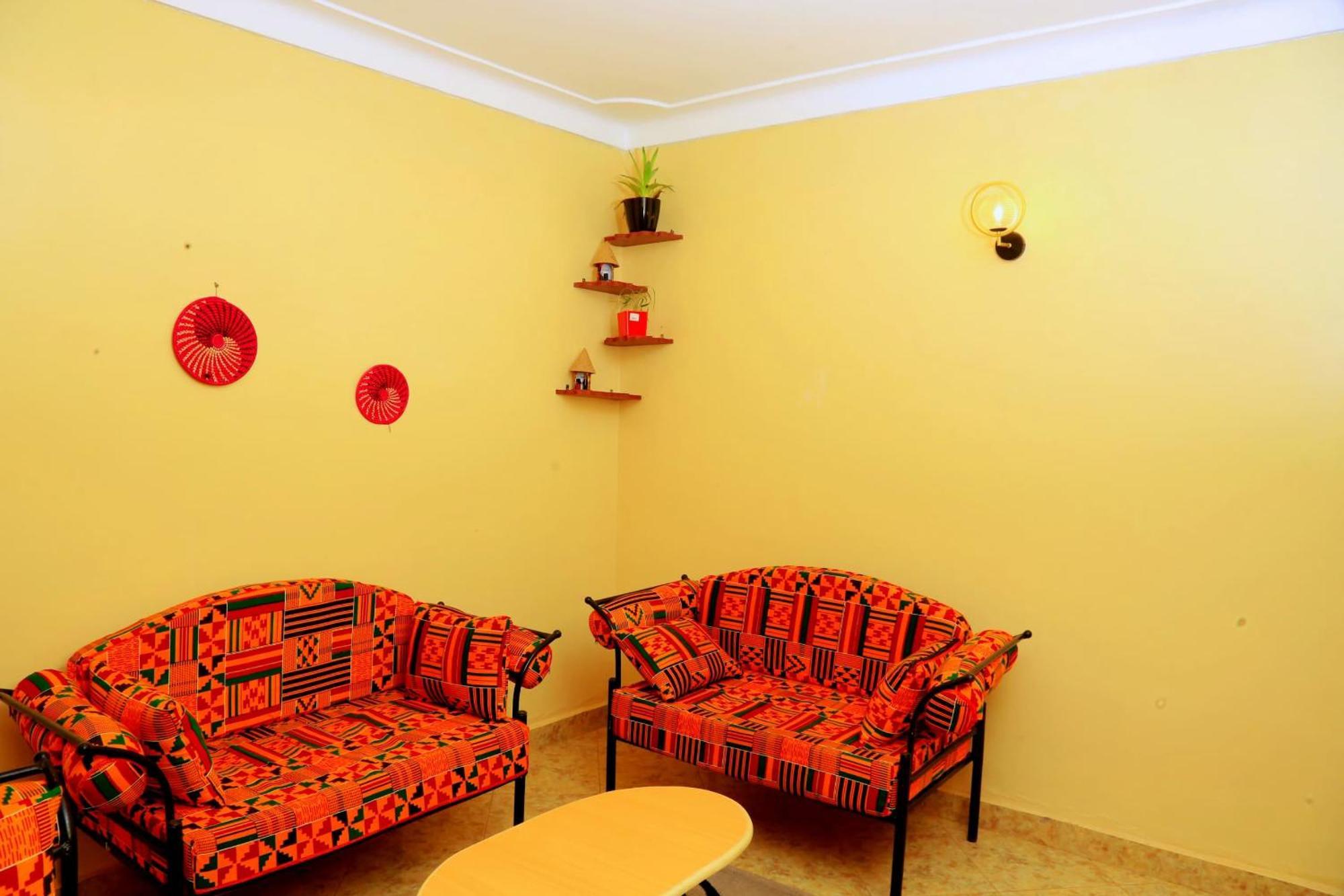 Palm Star Motel Fort Portal Exterior photo